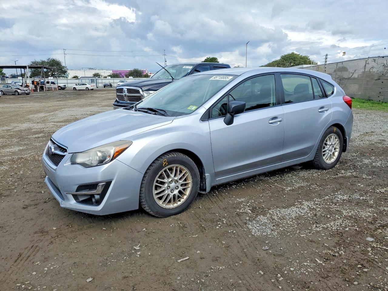 2015 Subaru Impreza - zdjęcie główne