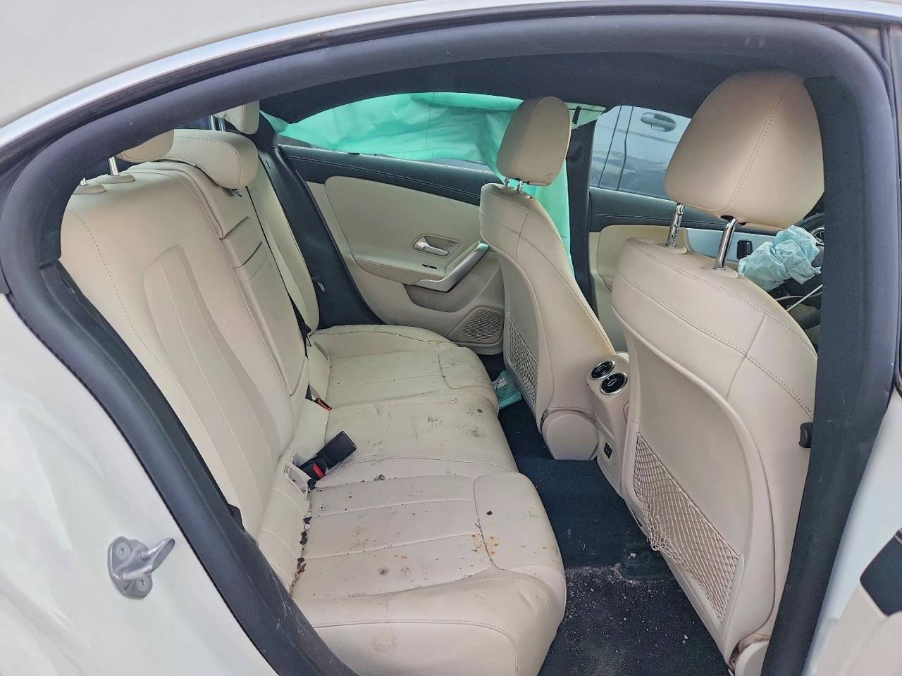 2021 Mercedes-Benz Cla 250 - zdjęcie 10