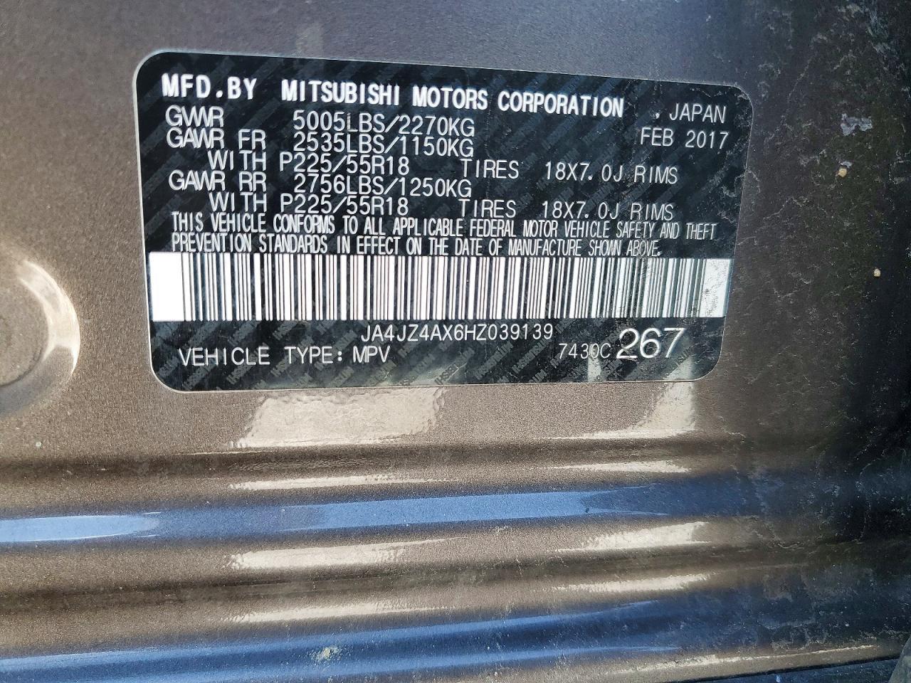 2017 Mitsubishi Outlander Gt - zdjęcie 13