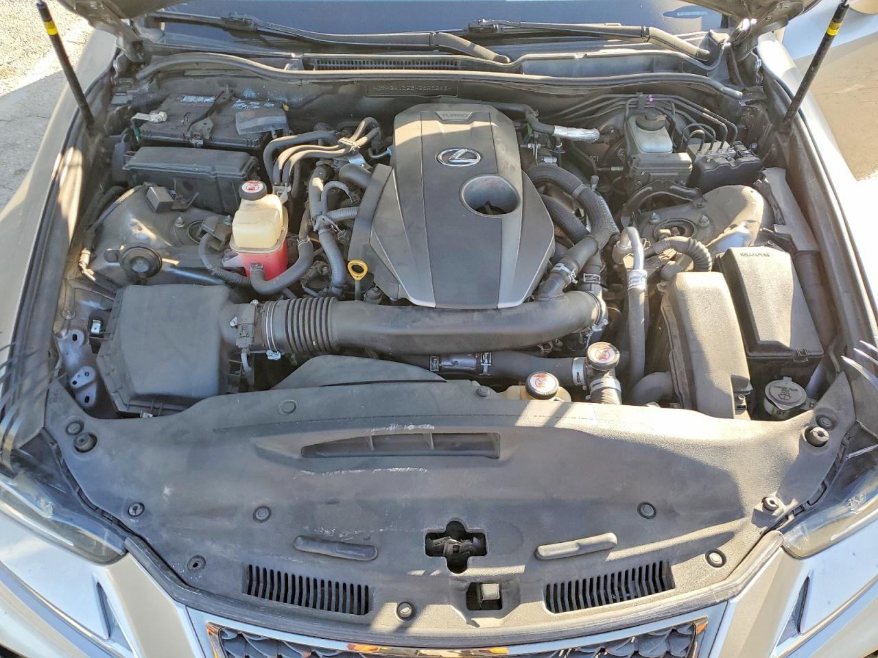 2017 Lexus Is 200T Base - zdjęcie 11