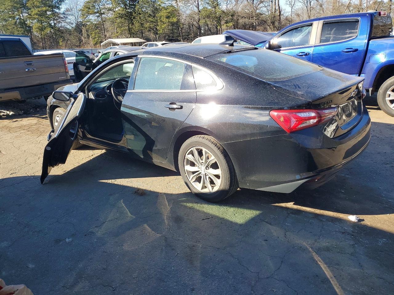 2019 Chevrolet Malibu Lt - zdjęcie 2