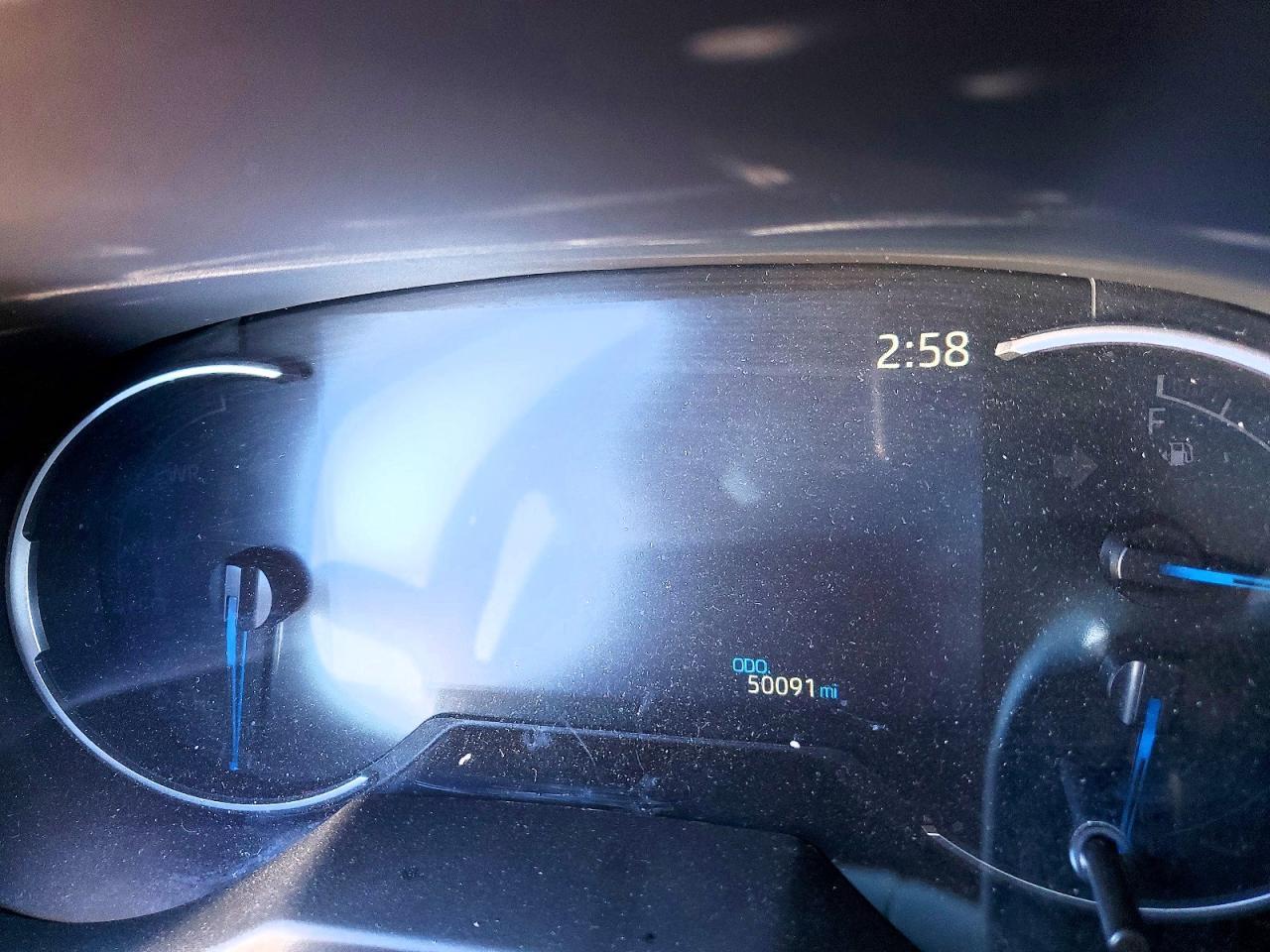 2025 Toyota Rav4 Xse - zdjęcie 9