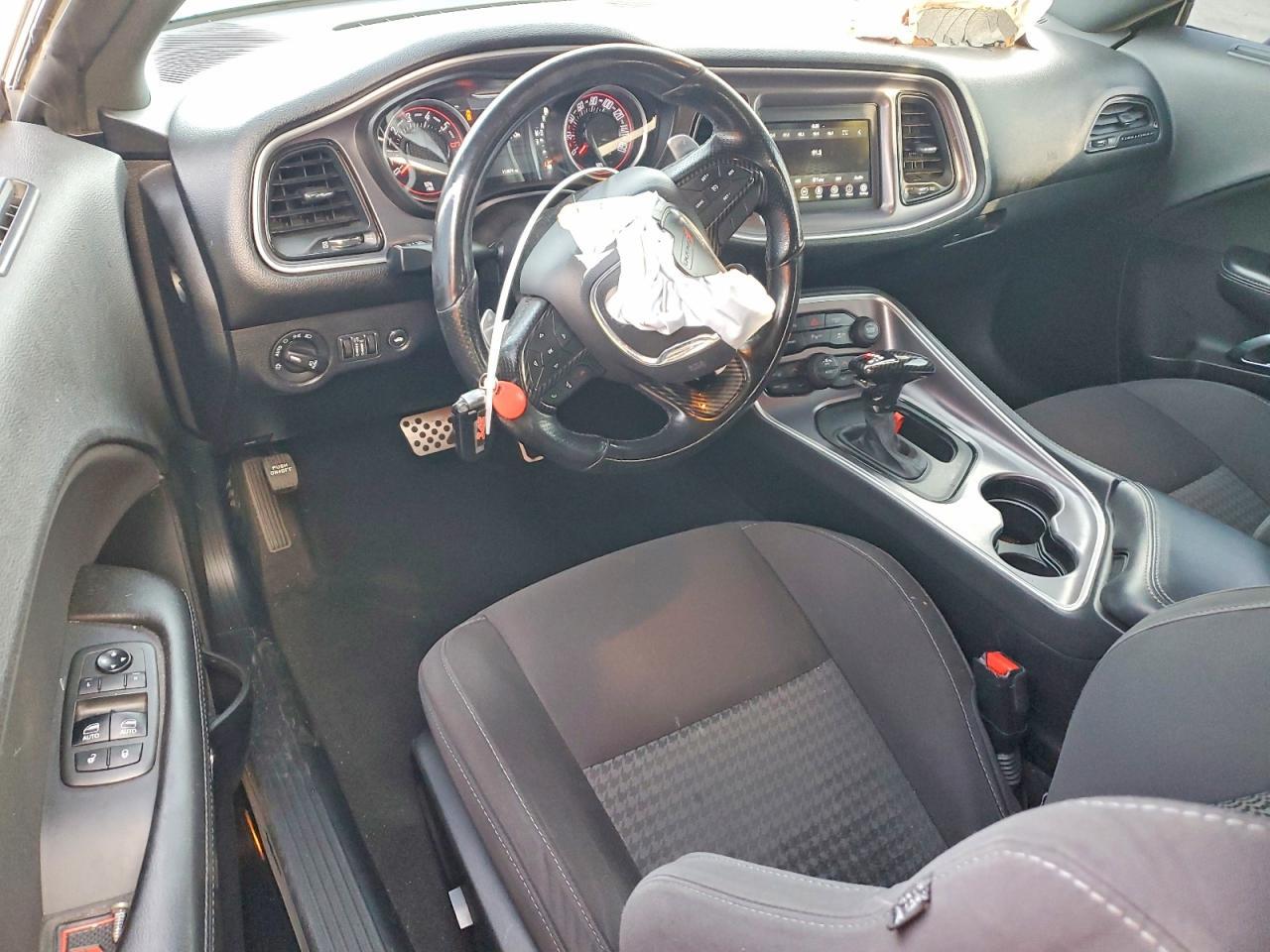 2019 Dodge Challenger R/T - zdjęcie 8