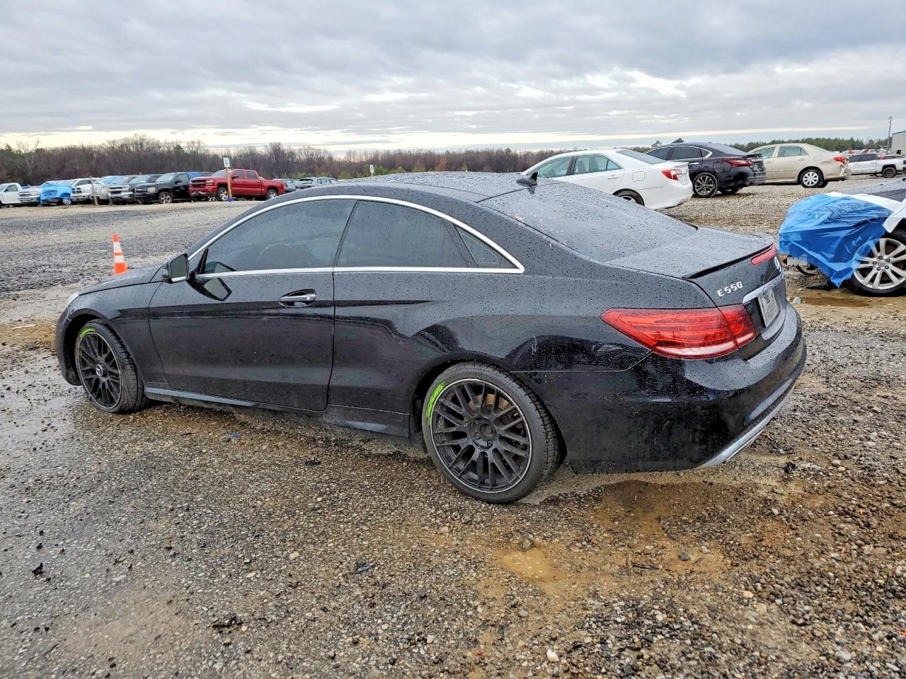 2014 Mercedes-Benz E 550 - zdjęcie 2
