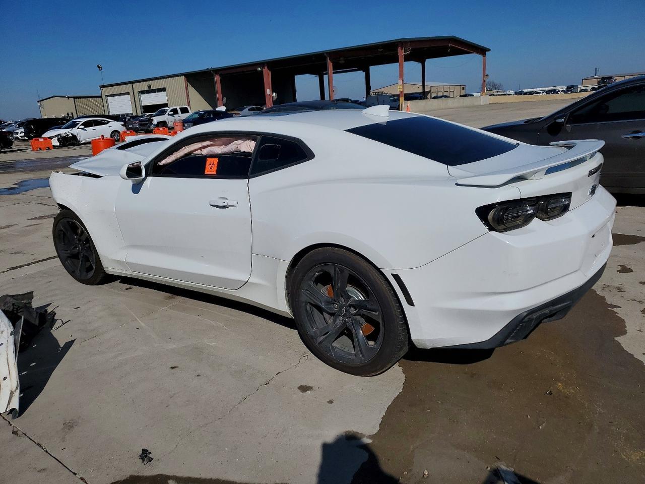 2020 Chevrolet Camaro Lz - zdjęcie 2