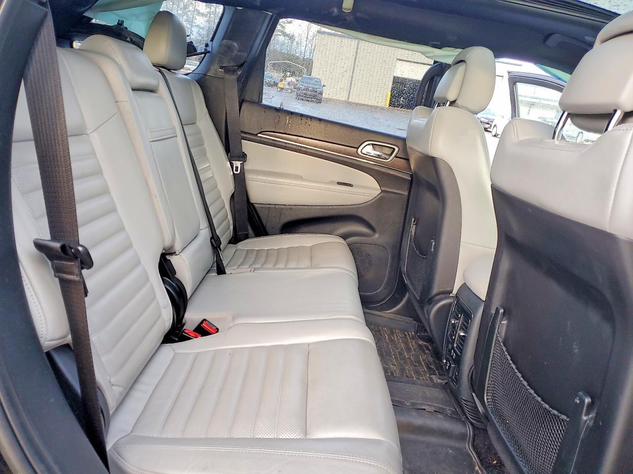 2018 Jeep Grand Cherokee Limited - zdjęcie 11