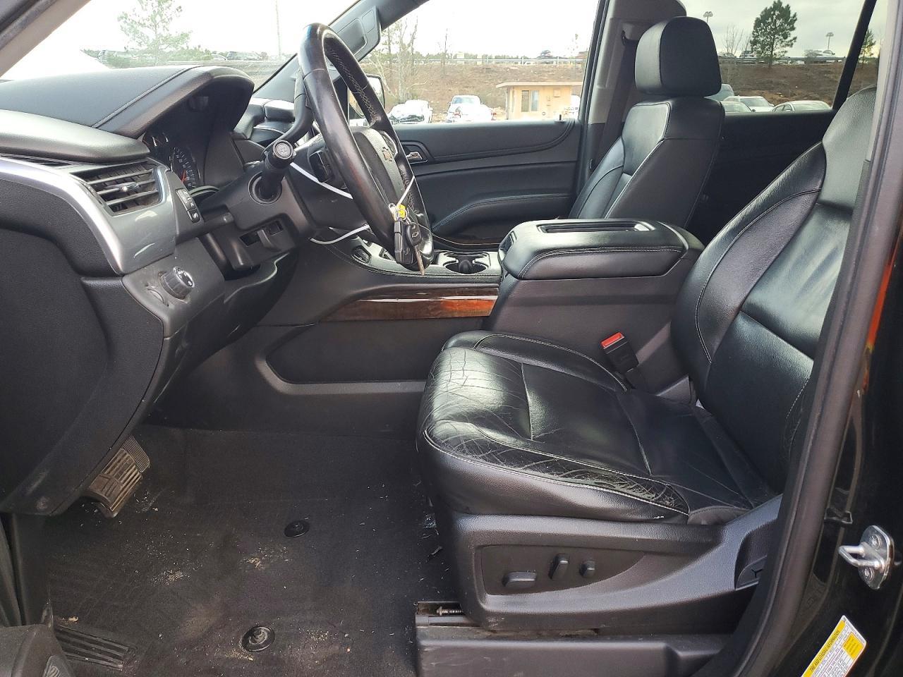 2020 Chevrolet Tahoe C1500 Lt - zdjęcie 7