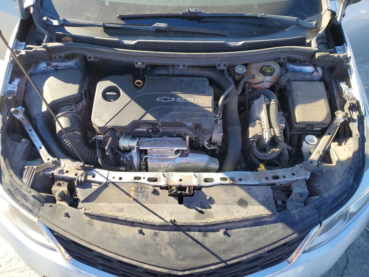 2017 Chevrolet Cruze Ls - zdjęcie 11