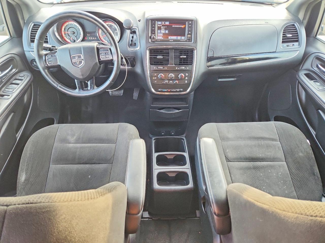 2016 Dodge Grand Caravan Se - zdjęcie 8