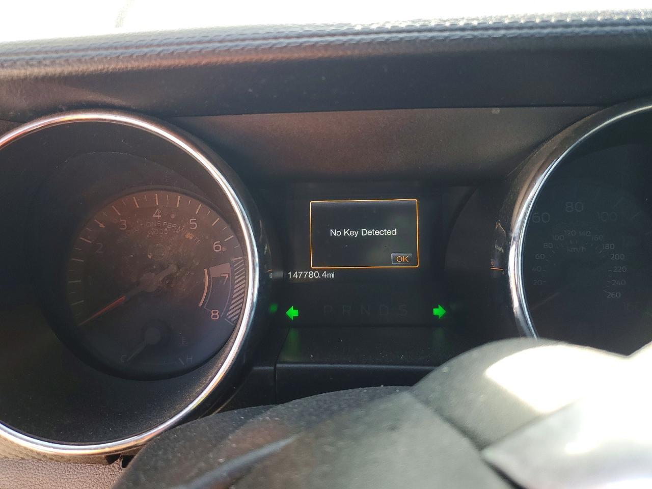 2016 Ford Mustang - zdjęcie 9