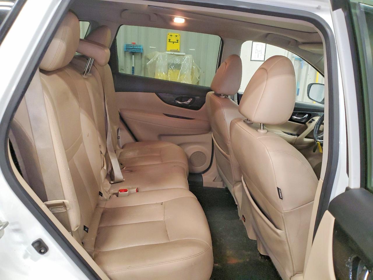 2020 Nissan Rogue S - zdjęcie 11