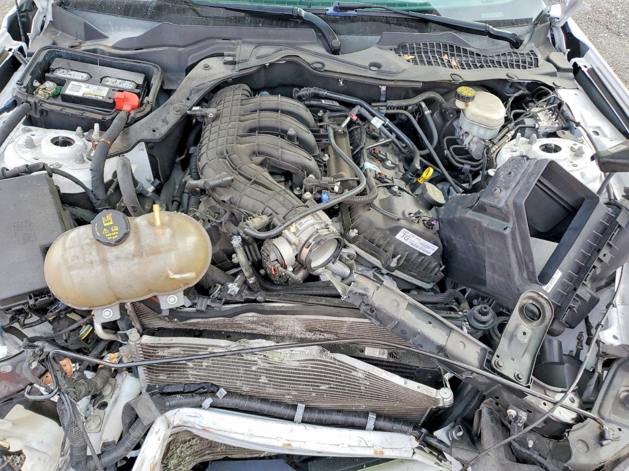 2017 Ford Mustang - zdjęcie 11