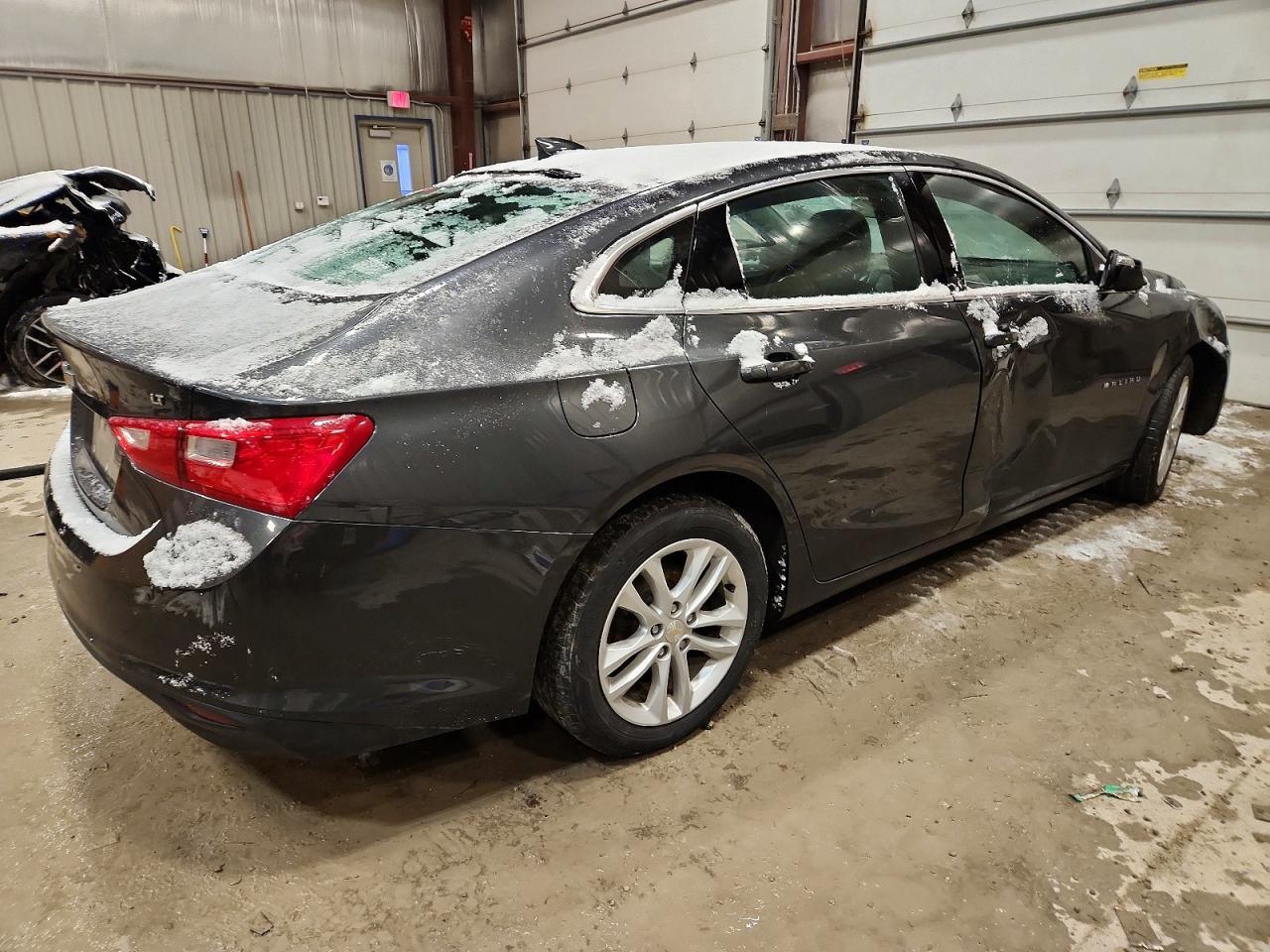 2016 Chevrolet Malibu Lt - zdjęcie 3