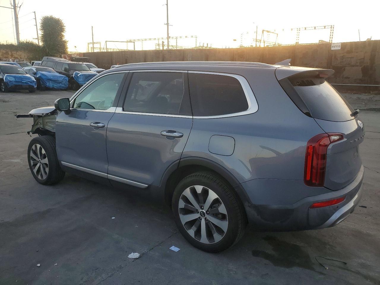 2021 Kia Telluride S - zdjęcie 2