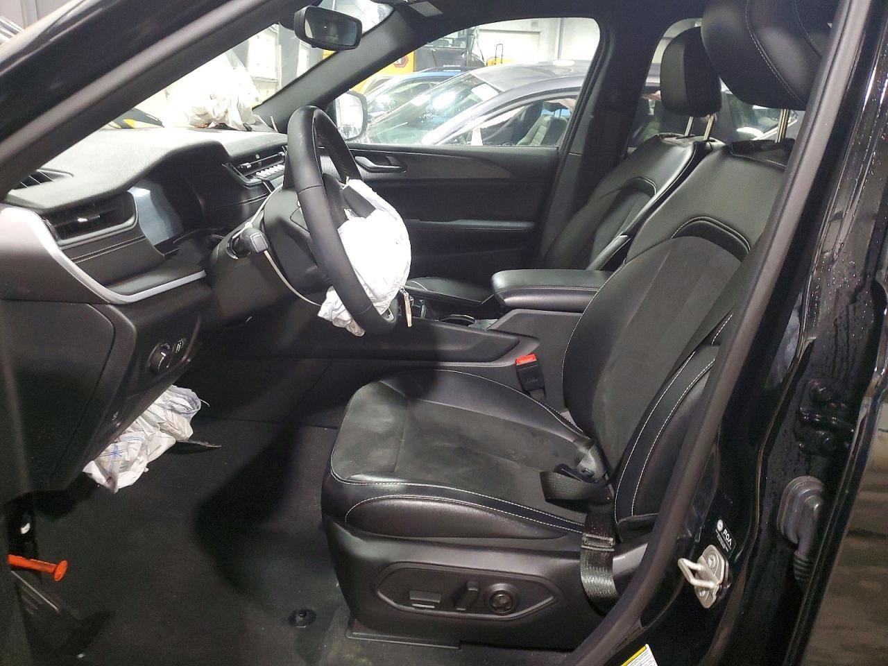 2024 Jeep Grand Cherokee Laredo - zdjęcie 7