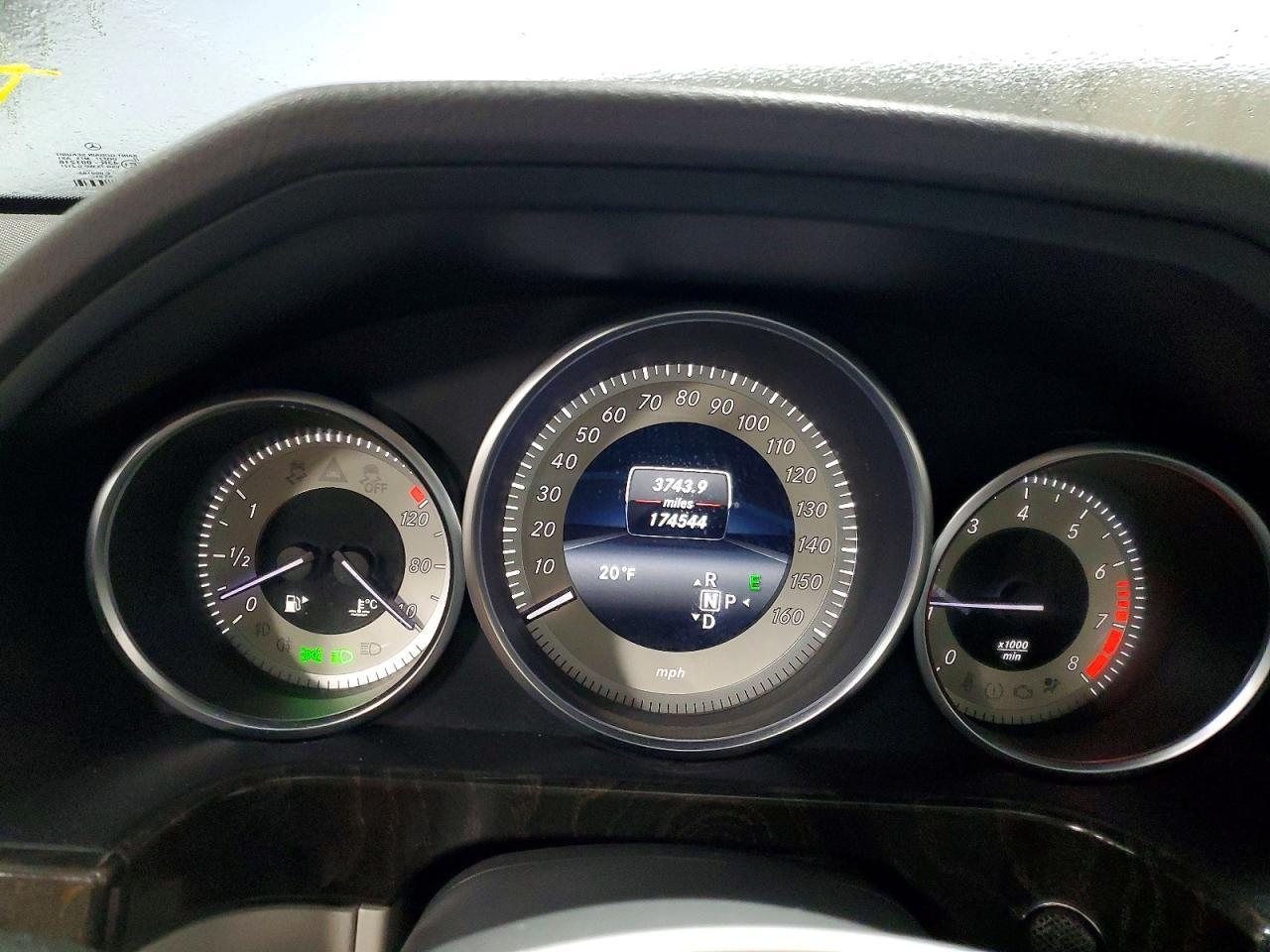 2014 Mercedes-Benz E 350 4Matic Wagon - zdjęcie 9