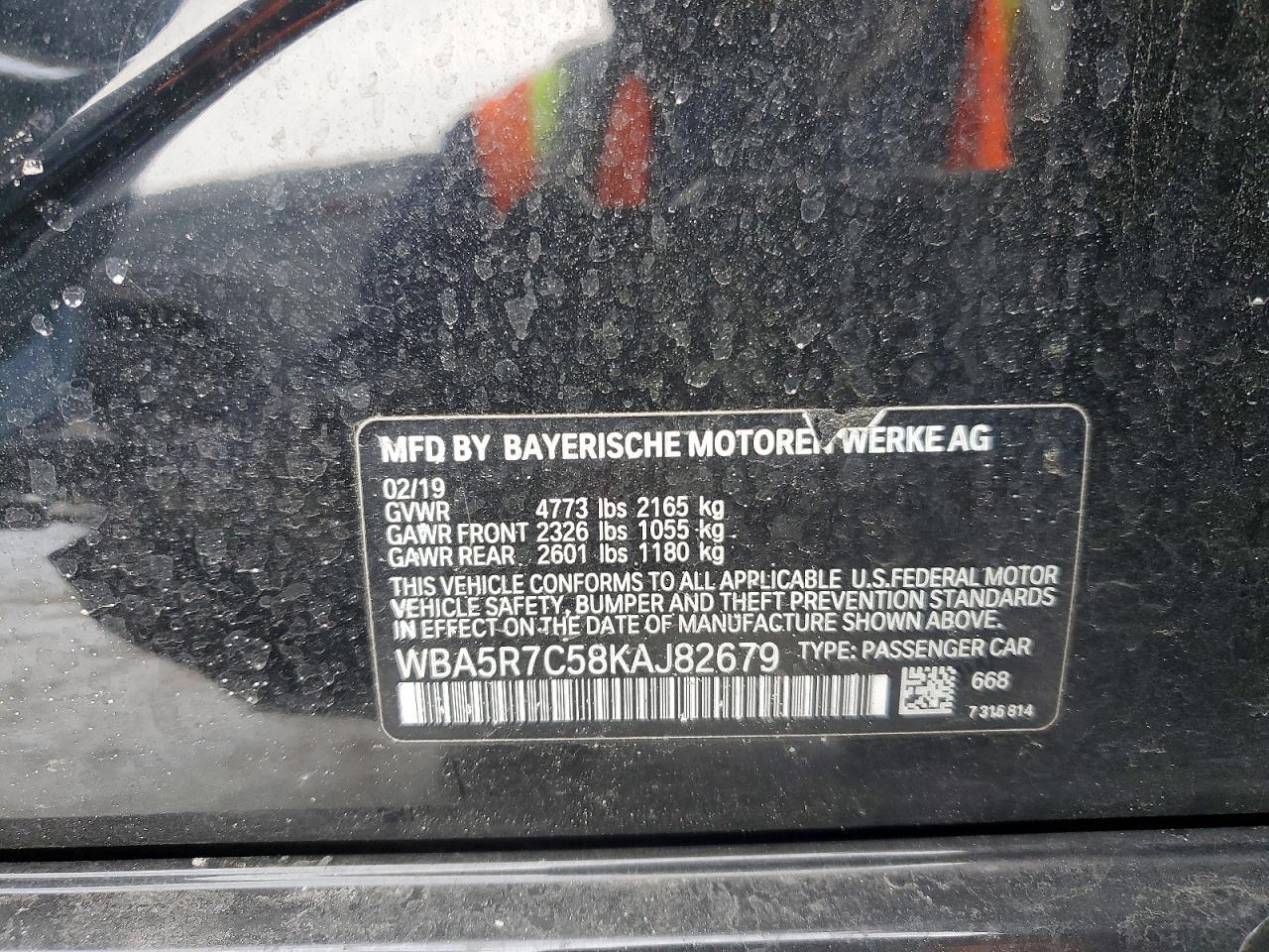 2019 BMW 330Xi - zdjęcie 12