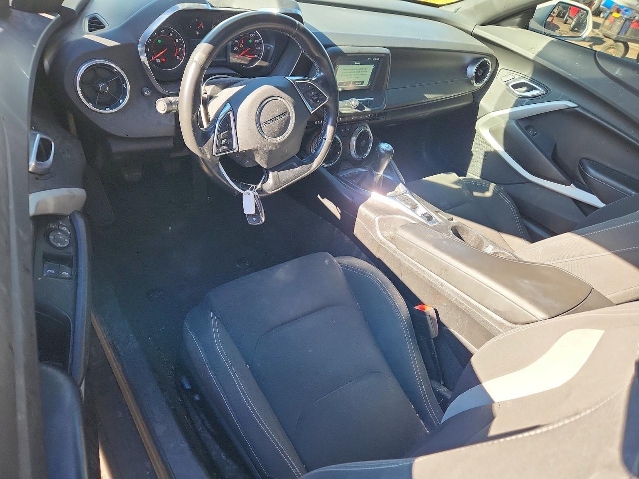 2018 Chevrolet Camaro Ls - zdjęcie 8