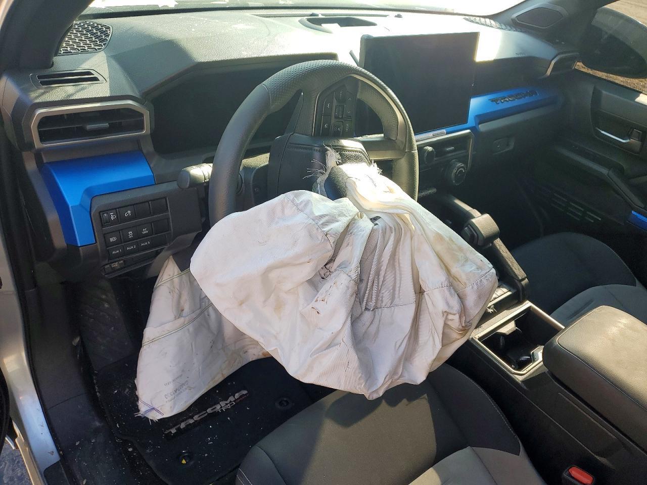 2024 Toyota Tacoma Double Cab - zdjęcie 8