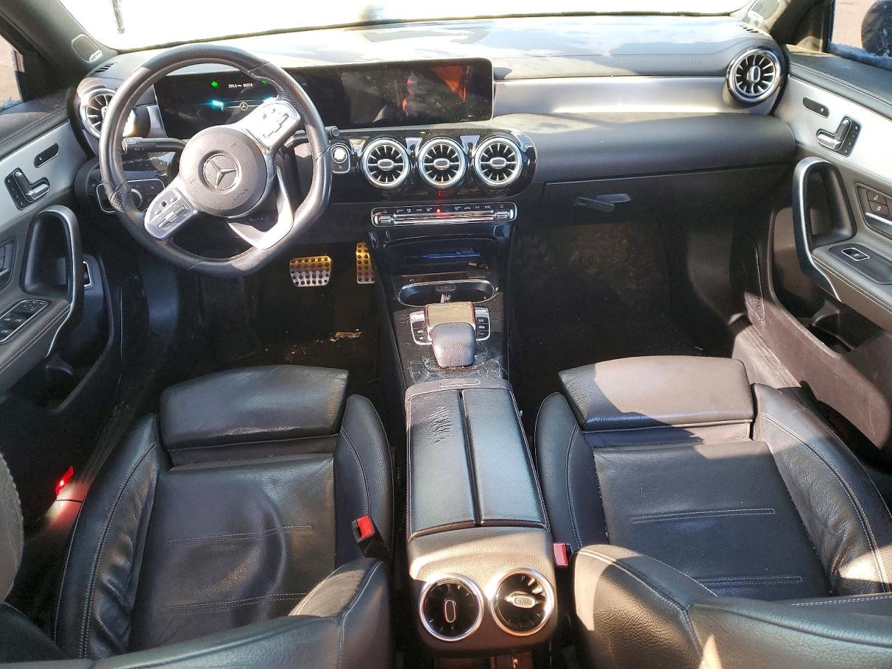 2019 Mercedes-Benz A 220 4Matic - zdjęcie 8