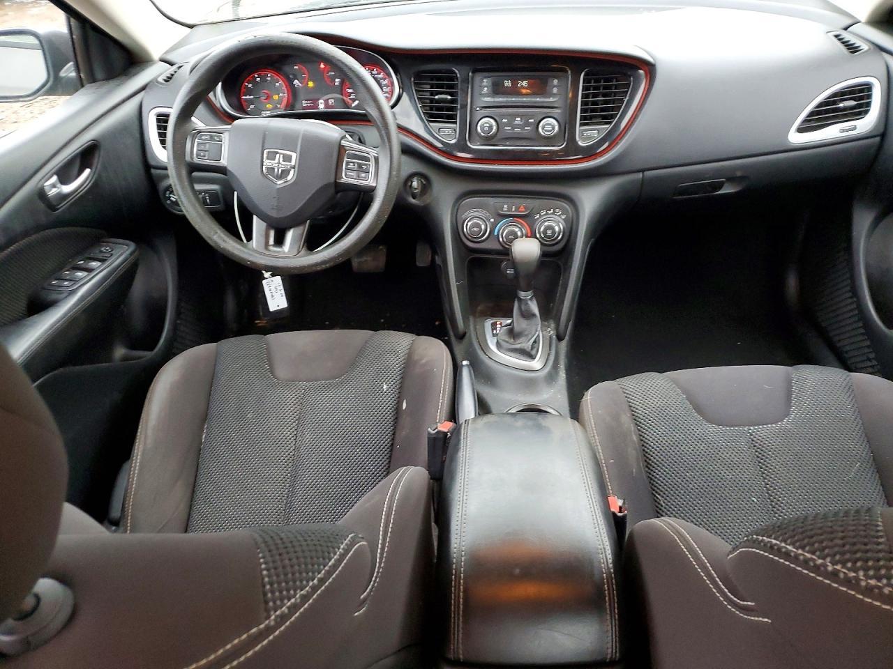 2015 Dodge Dart Sxt - zdjęcie 8