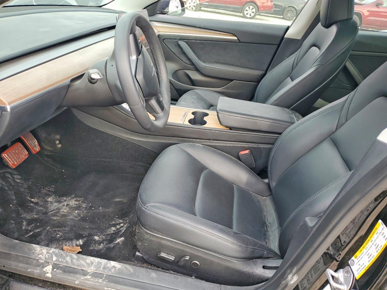 2023 Tesla Model 3 - zdjęcie 7