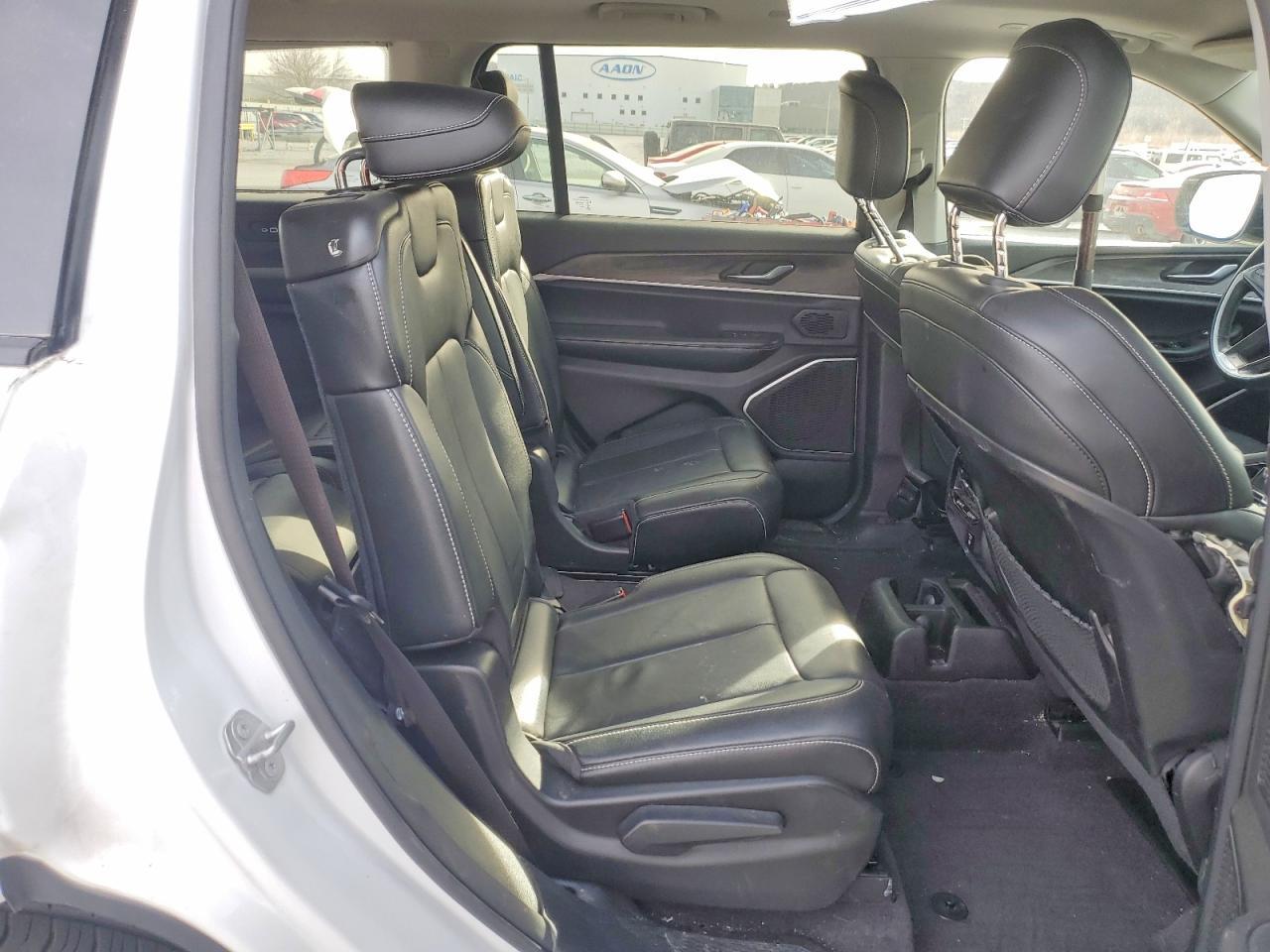 2022 Jeep Grand Cherokee L Limited - zdjęcie 10