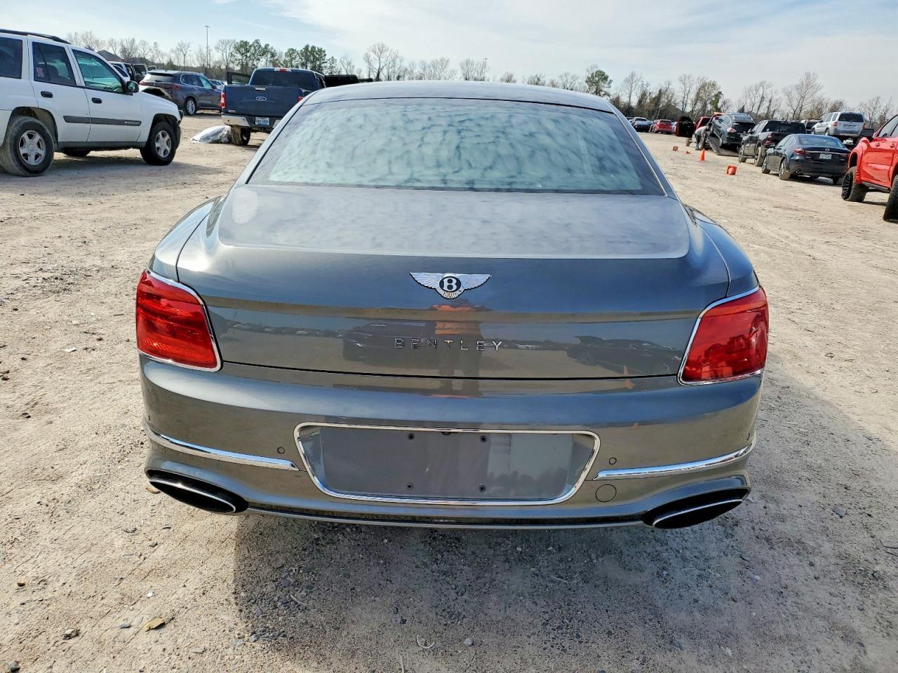 2023 Bentley Flying Spur - zdjęcie 6