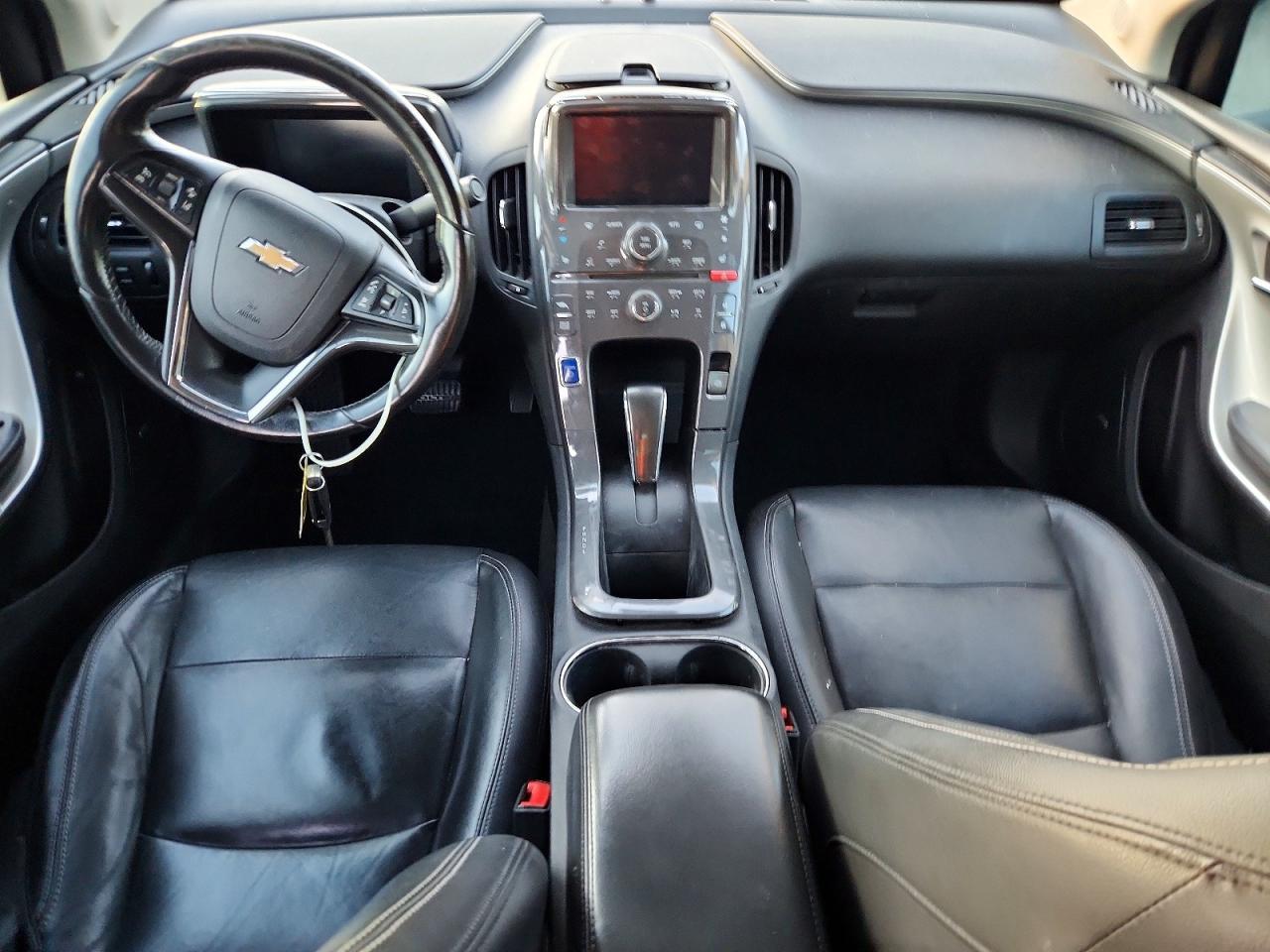 2013 Chevrolet Volt - zdjęcie 8