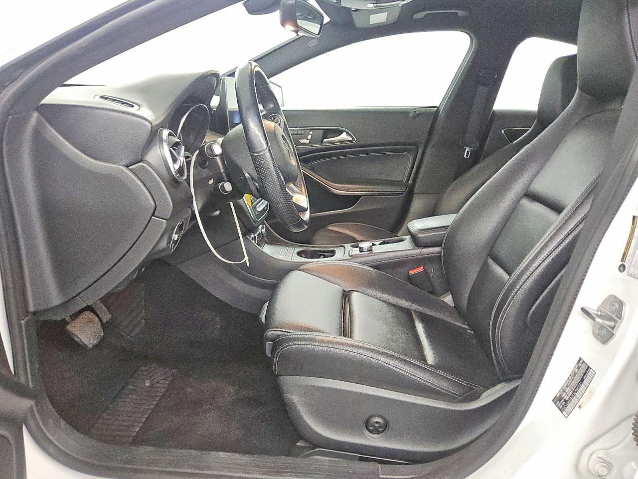 2019 Mercedes-Benz Cla 250 - zdjęcie 7