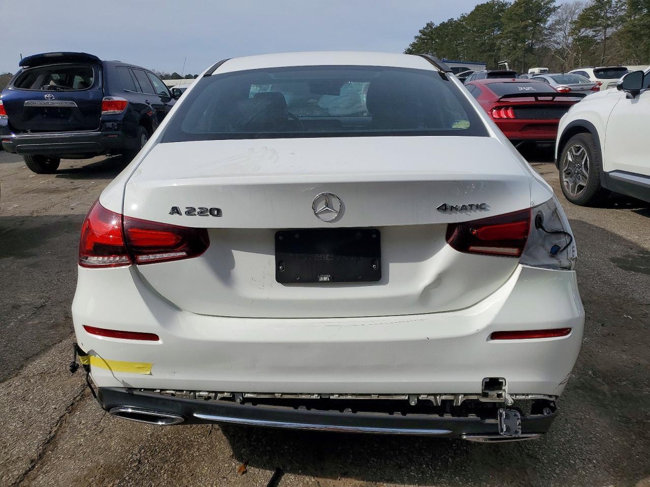 2019 Mercedes-Benz A 220 4Matic - zdjęcie 6