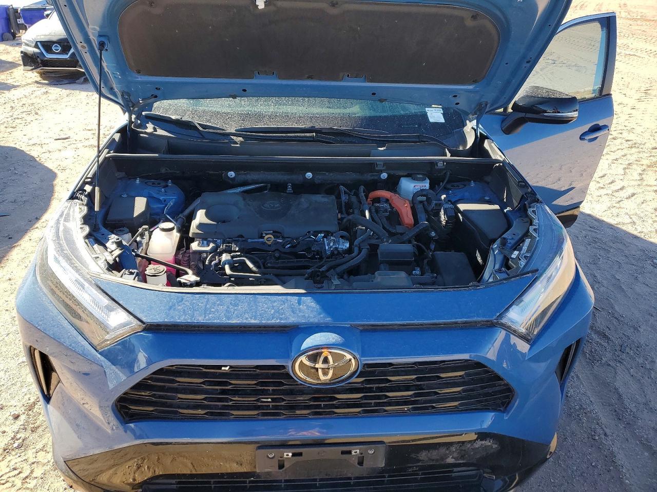 2025 Toyota Rav4 Xse - zdjęcie 12