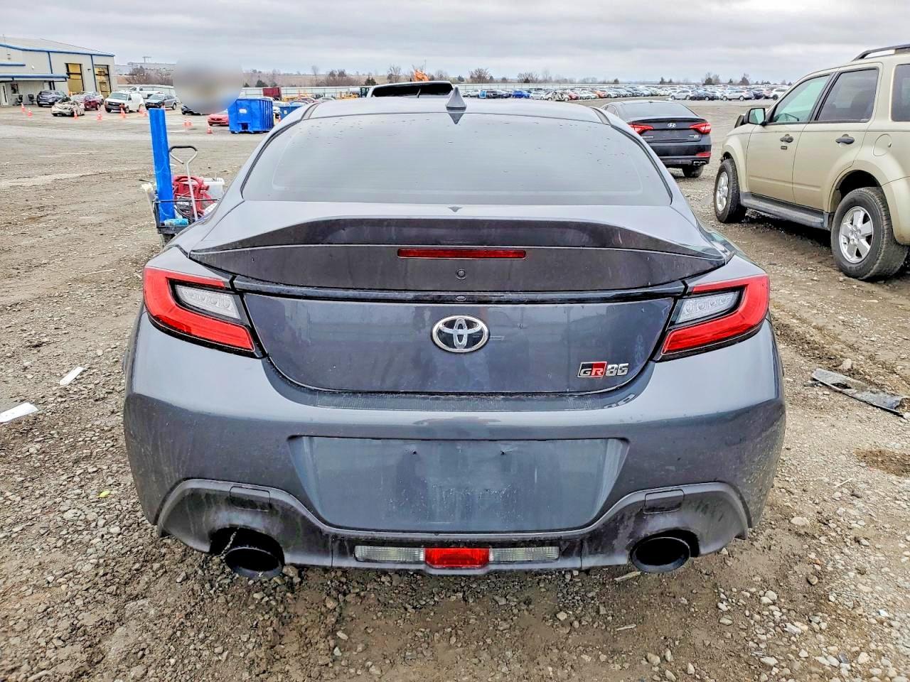 2025 Toyota Gr 86 Premium - zdjęcie 6