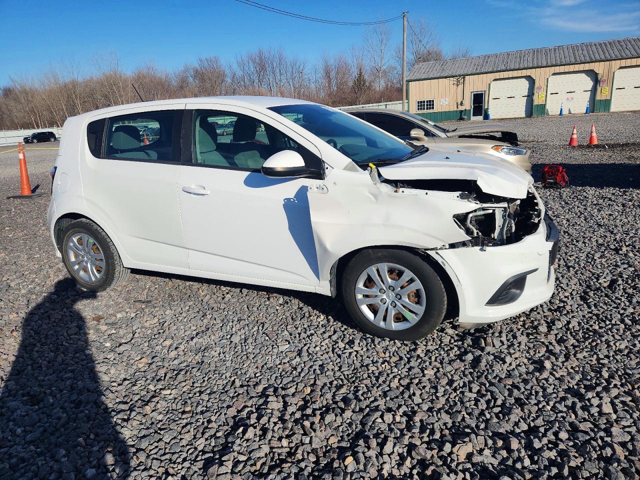 2020 Chevrolet Sonic - zdjęcie 4