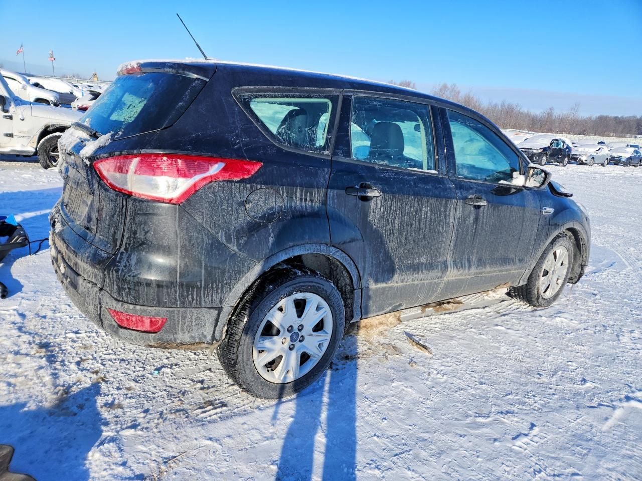 2015 Ford Escape S - zdjęcie 3