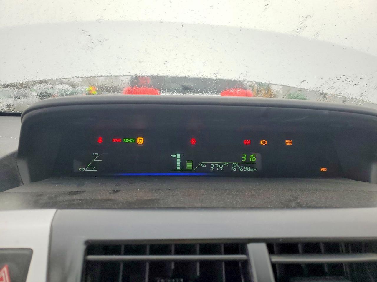 2013 Toyota Prius V - zdjęcie 9