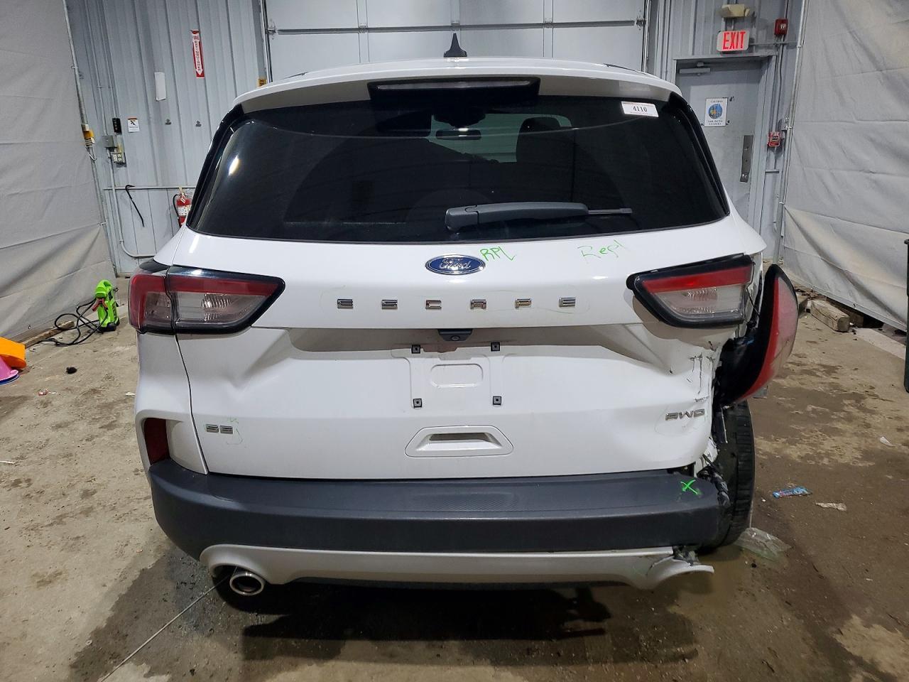 2020 Ford Escape Se - zdjęcie 6