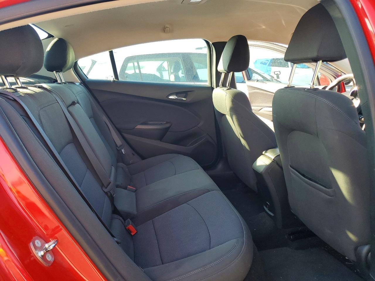 2018 Chevrolet Cruze Lt - zdjęcie 10