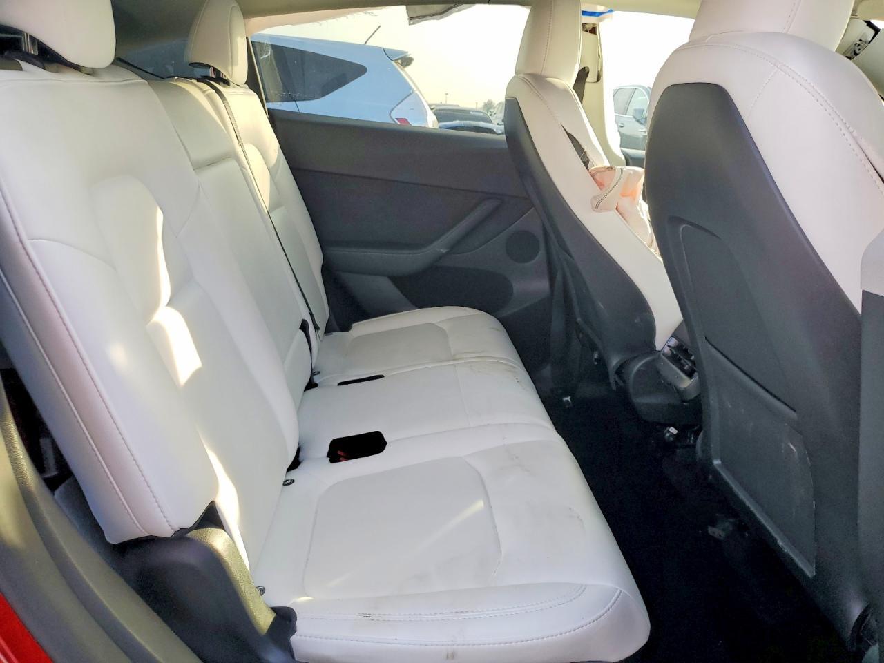 2023 Tesla Model Y - zdjęcie 10