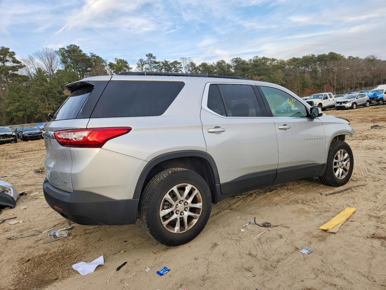 2019 Chevrolet Traverse Lt - zdjęcie 3