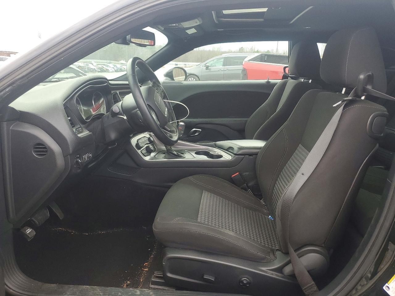 2020 Dodge Challenger Sxt - zdjęcie 7