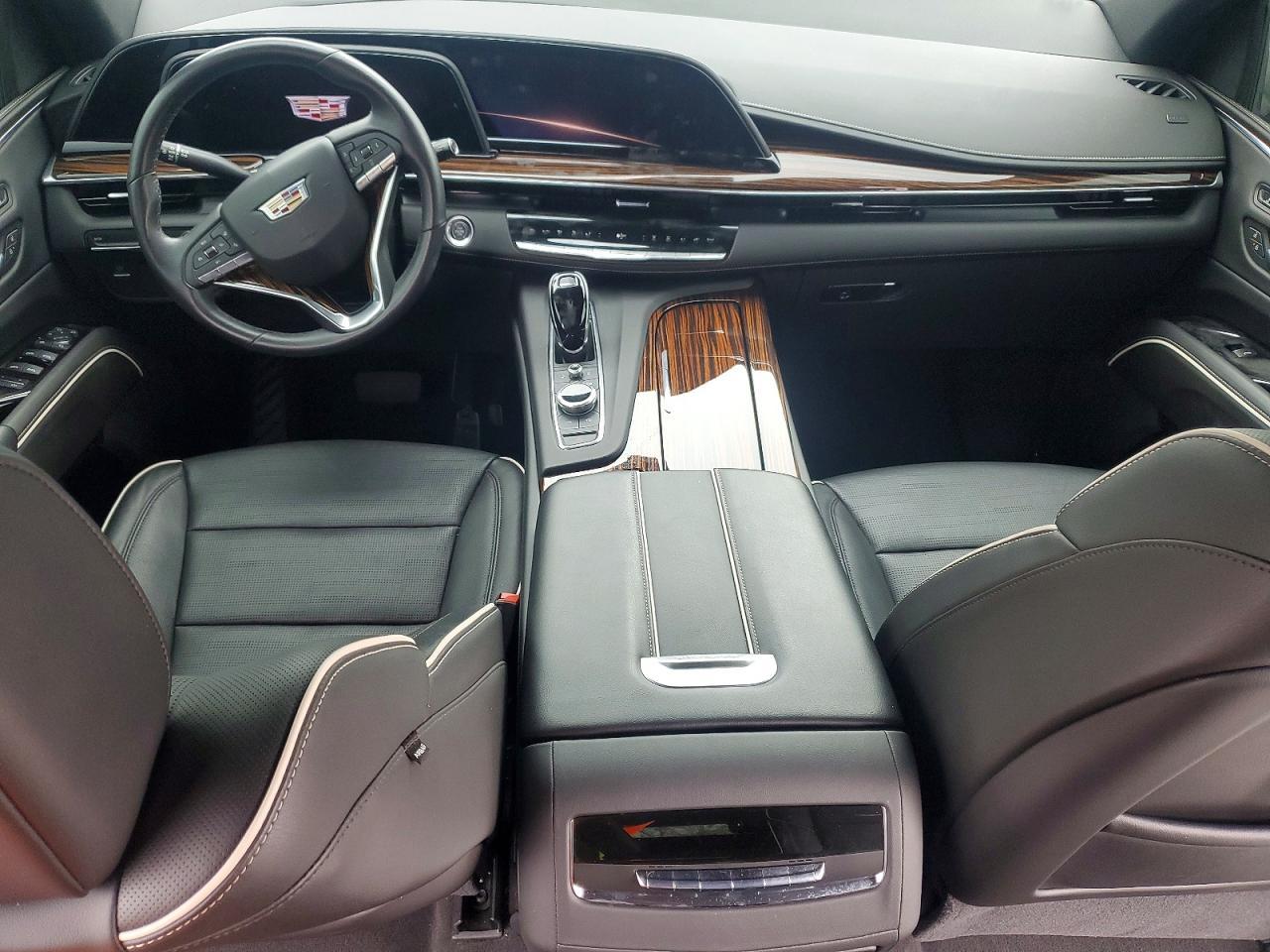 2021 Cadillac Escalade Premium Luxury - zdjęcie 8