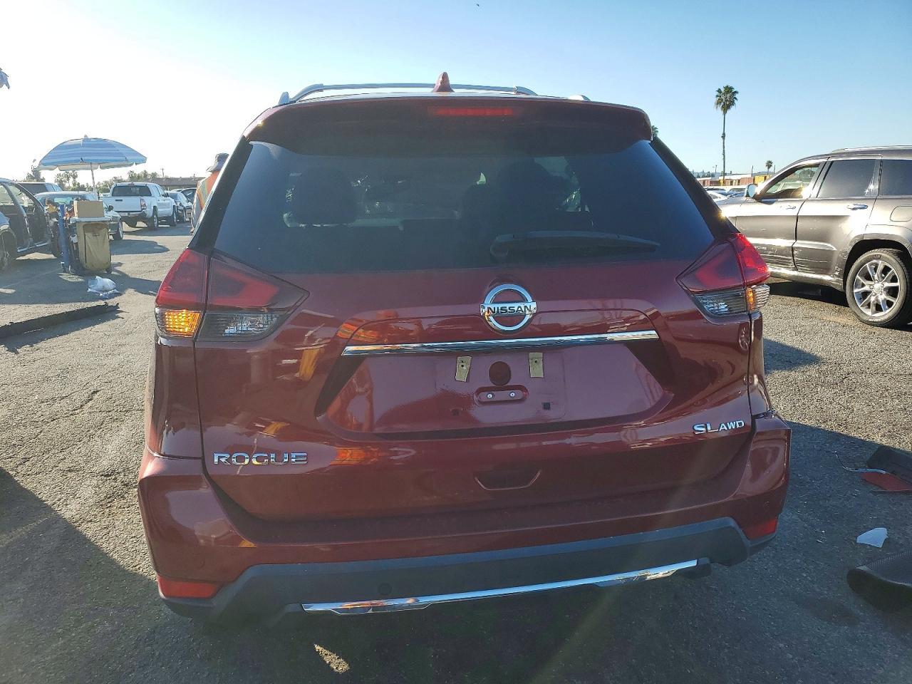 2019 Nissan Rogue S - zdjęcie 6