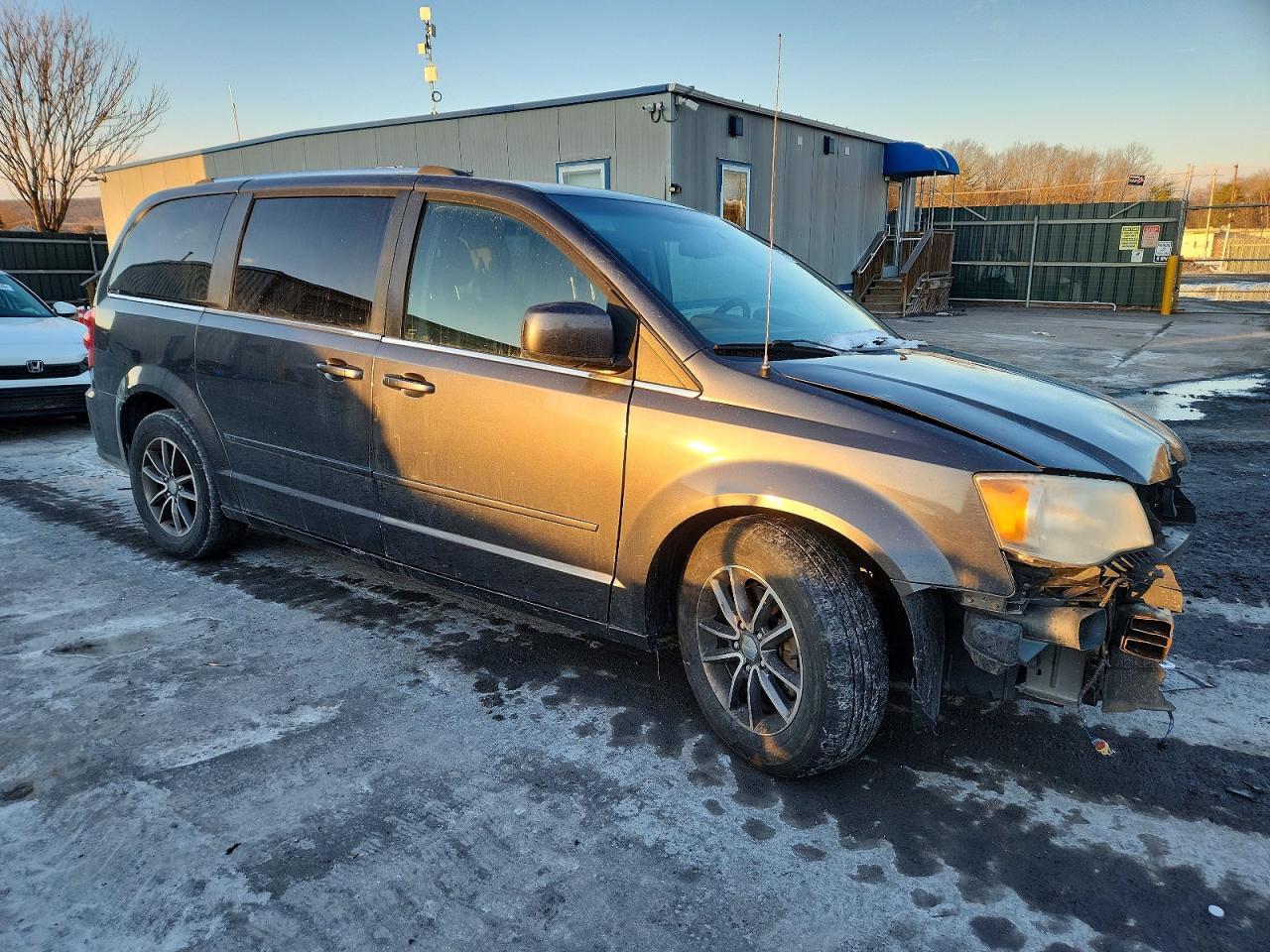 2016 Dodge Grand Caravan Sxt - zdjęcie 4