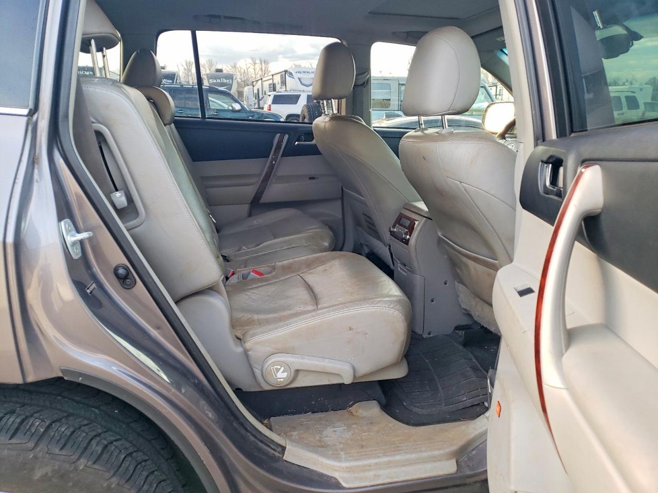 2013 Toyota Highlander Hybrid Limited - zdjęcie 11