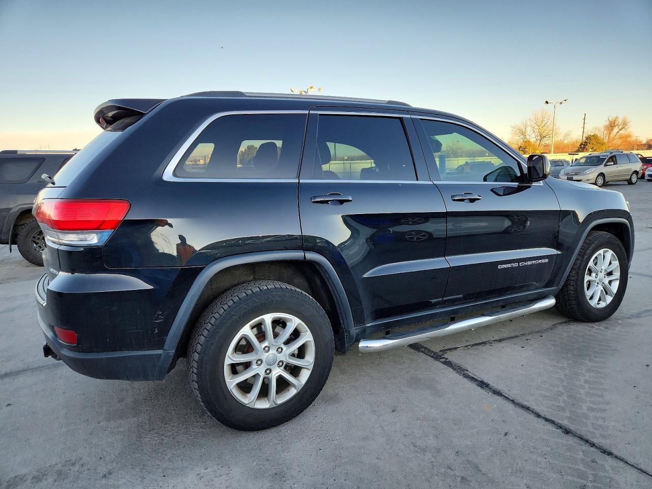 2014 Jeep Grand Cherokee Laredo - zdjęcie 3