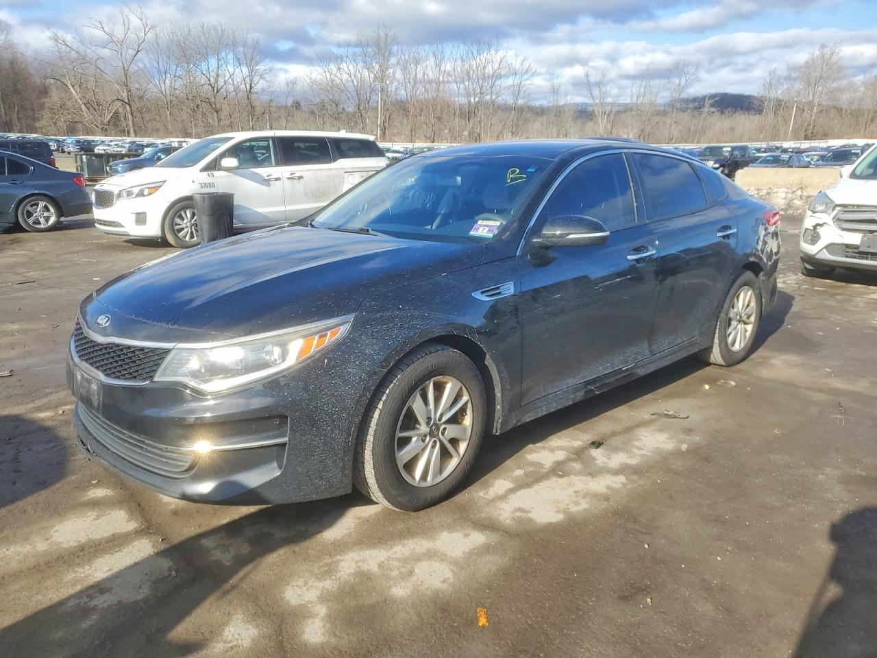 2017 Kia Optima Lx - zdjęcie główne