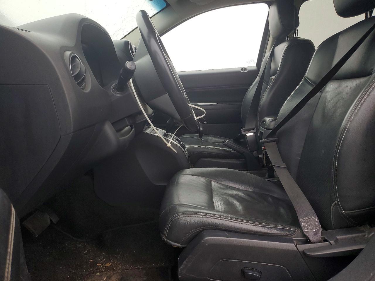 2016 Jeep Compass Latitude - zdjęcie 7