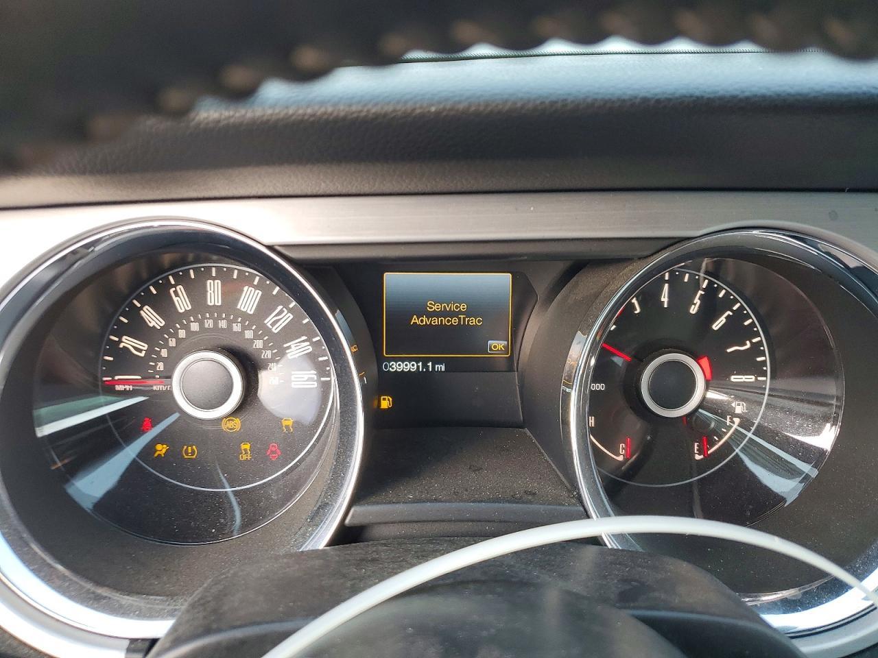 2014 Ford Mustang - zdjęcie 9