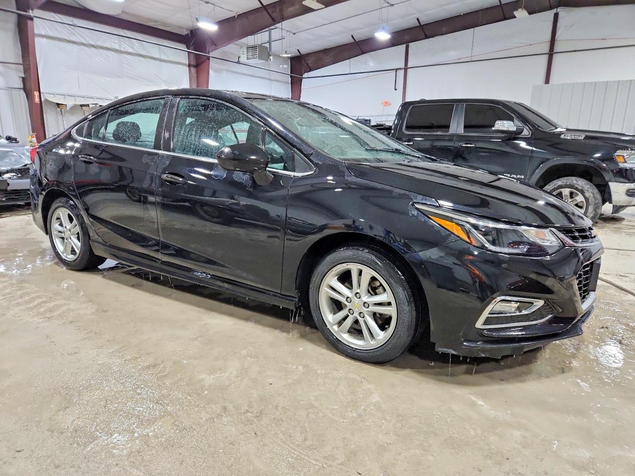 2017 Chevrolet Cruze Lt - zdjęcie 4